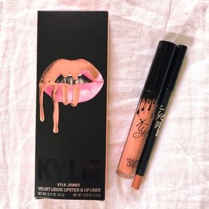 Kylie Jenner Lip Kit Bare